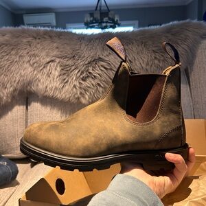 Blundstone Woman’s Brown Leather Boots